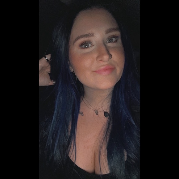 alexismidd6